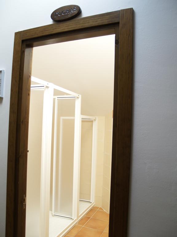 Albergue De Yebra Yebra de Basa Room photo